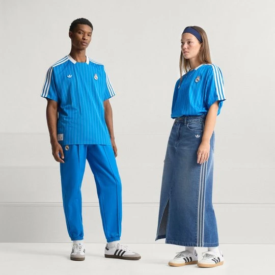Zdjęcie produktu Koszulka Realu Madryt Terrace Icons Adidas