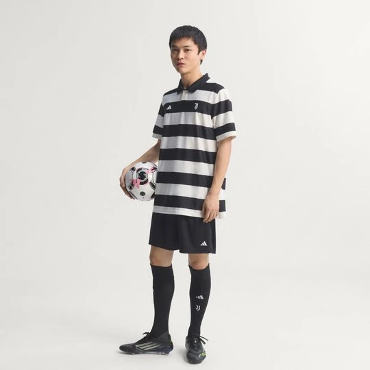 Zdjęcie produktu KOSZULKA SGURA AUTHENTIC Adidas