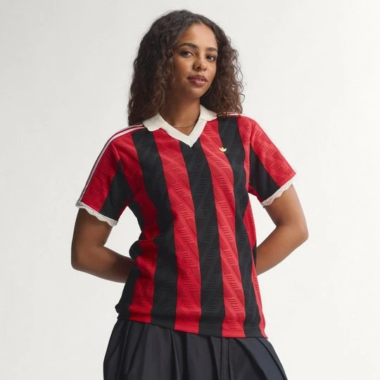 Zdjęcie produktu KOSZULKA SHORT-SLEEVE POLO Adidas Semi Lucid Red