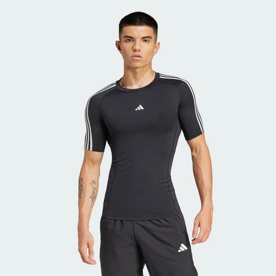 Zdjęcie produktu Koszulka TECHFIT Compression Training 3-Stripes Adidas czarny