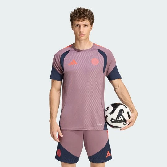 Zdjęcie produktu Koszulka treningowa FC Bayern Monachium 26 / 27 Cup Adidas fioletowy