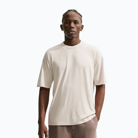 Zdjęcie produktu Koszulka treningowa męska Nike 24.7 ImpossiblySoft Light light orewood brown / sail / lilght iron ore Beżowy