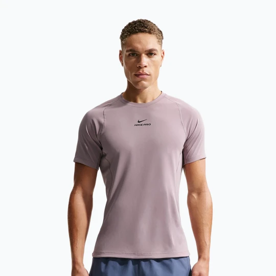 Zdjęcie produktu Koszulka treningowa męska Nike Pro Training Dri-Fit light violet ore/black