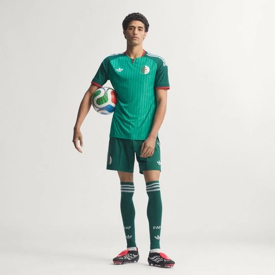 Zdjęcie produktu Koszulka wyjazdowa Algieria 26 Authentic Adidas Court Green