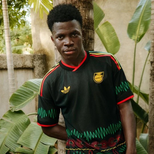 Zdjęcie produktu Koszulka wyjazdowa Jamajka 26 x Bob Marley Authentic Adidas czarny
