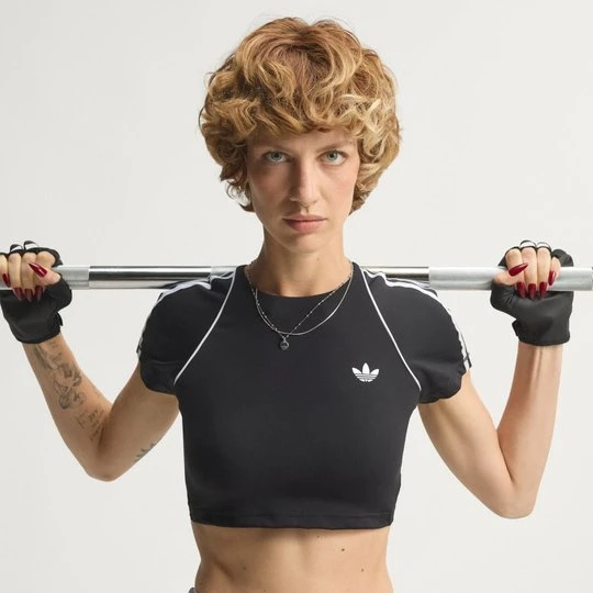 Zdjęcie produktu Koszulka z biustonoszem adidas Originals Sport Superstar czarny