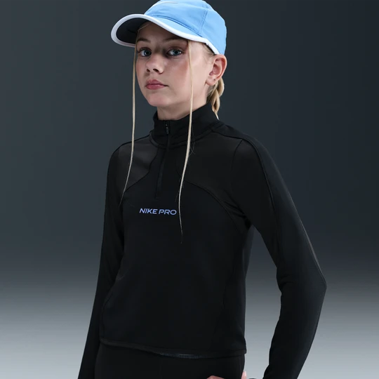 Zdjęcie produktu Koszulka z długim rękawem i zamkiem 1/2 dla dużych dzieci (dziewcząt) Therma-FIT Nike Pro - Czerń
