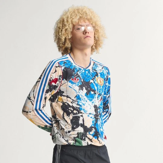 Zdjęcie produktu Koszulka z długim rękawem Manchester United Stone Roses Adidas