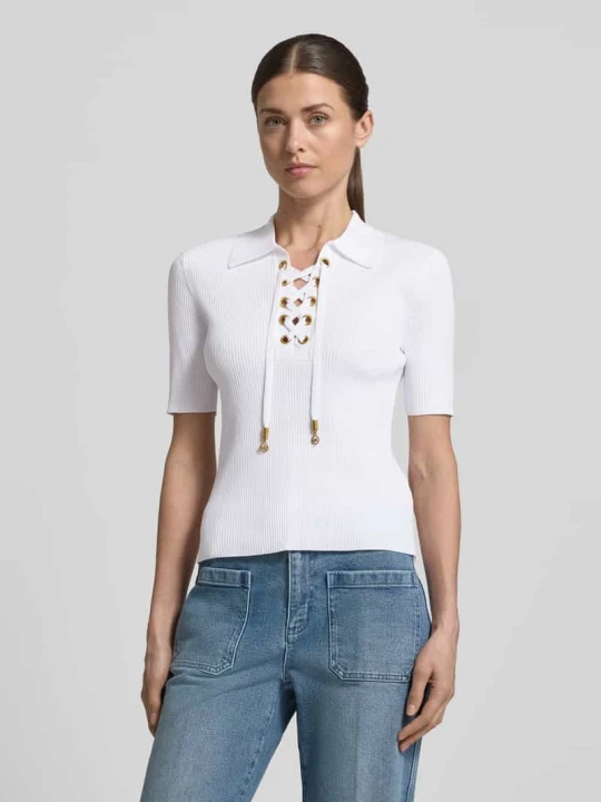 Zdjęcie produktu Koszulka z dzianiny z wiązaniem i wykładanym kołnierzem Michael Kors Biały