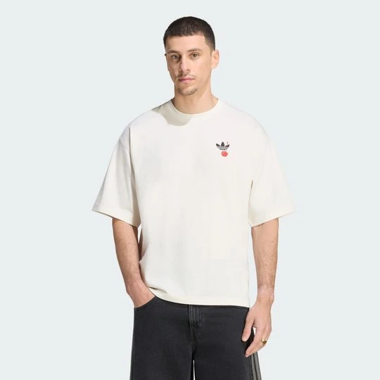 Zdjęcie produktu Koszulka z grafiką Cake Oversized Adidas Off White