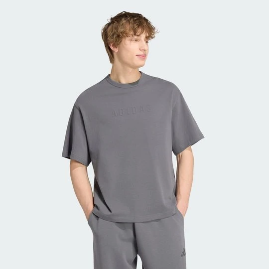 Zdjęcie produktu KOSZULKA Z GRAFIKĄ SOFT LUX Adidas Grey Five