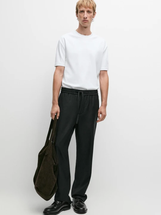 Zdjęcie produktu Koszulka Z Krótkim Rękawem I Ozdobnym Szwem - Biały - Massimo Dutti - Male