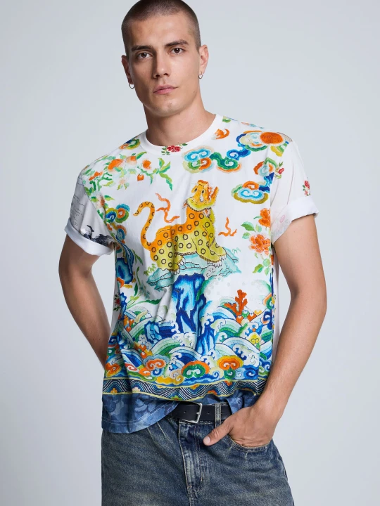 Zdjęcie produktu Koszulka z nadrukiem Desigual biały