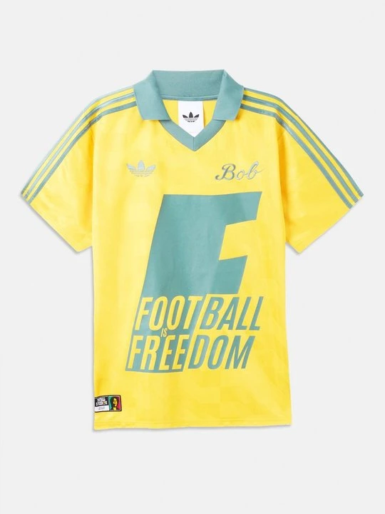Zdjęcie produktu Koszulka sportowa adidas Originals w kolorze złota