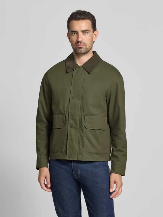 Zdjęcie produktu Koszulokurtka z naszywanymi kieszeniami z patką Jack&Jones Khaki