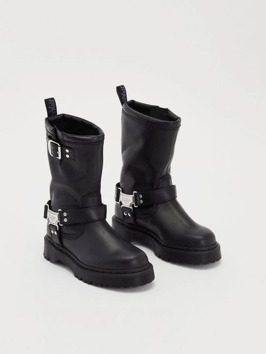 Zdjęcie produktu Kowbojki i obuwie motocyklowe Dr. Martens czarny