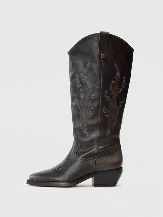 Zdjęcie produktu Kowbojki i obuwie motocyklowe Steve Madden ciemnobrązowy
