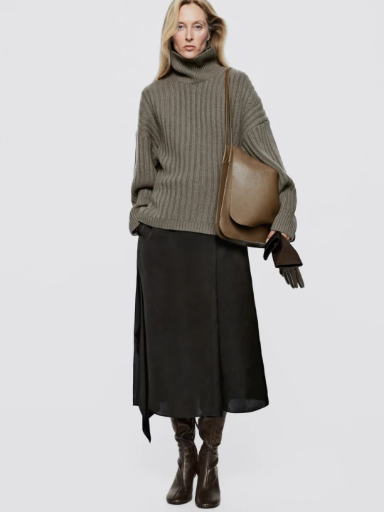 Zdjęcie produktu Kozaki Na Obcasie Ze Skóry Elastycznej – Limited Edition - Brązowy - Massimo Dutti - Female