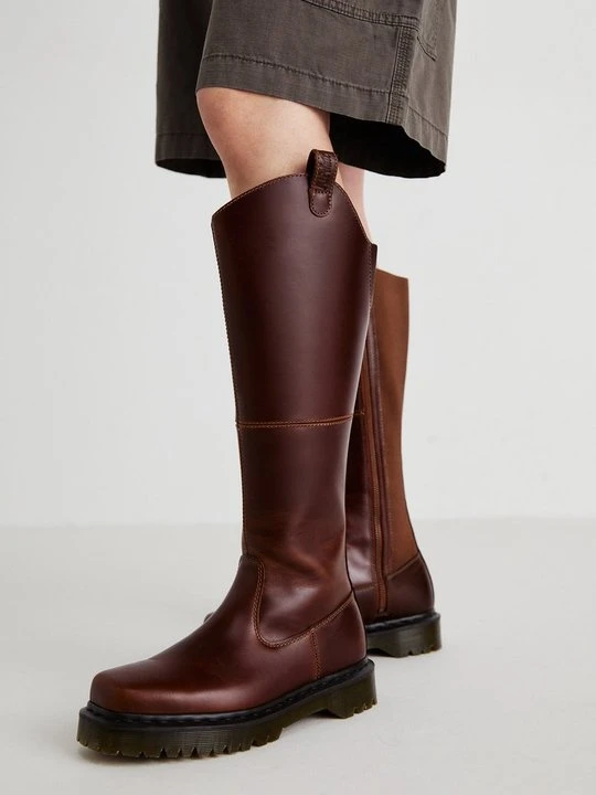 Zdjęcie produktu Kozaki na platformie Dr. Martens koniakowy