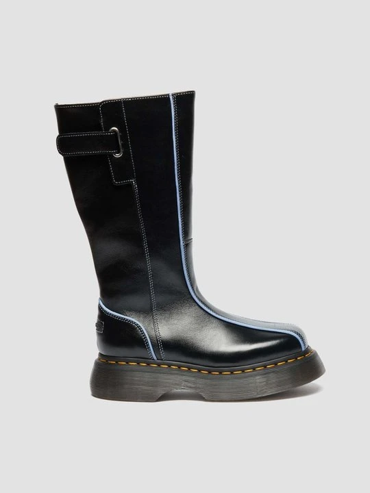 Zdjęcie produktu Kozaki na platformie Dr. Martens czarny