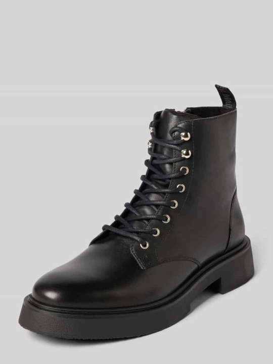 Zdjęcie produktu Kozaki sznurowane z detalami z logo model ‘ZEKE’ Steve Madden Czarny