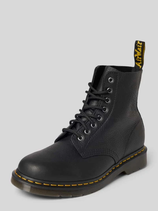 Zdjęcie produktu Kozaki sznurowane ze skóry naturalnej z naszywką z logo Dr. Martens Czarny