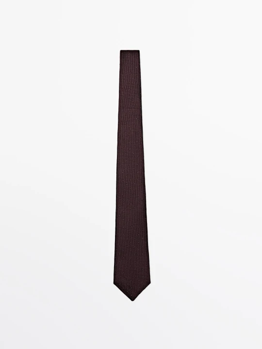 Zdjęcie produktu Krawat Ze 100% Jedwabiu - Czerwone Wino - - Massimo Dutti - Male