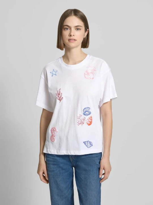 Zdjęcie produktu krój regular fit t-shirt z czystej bawełny model 'EMMINA' Only Złamany biały