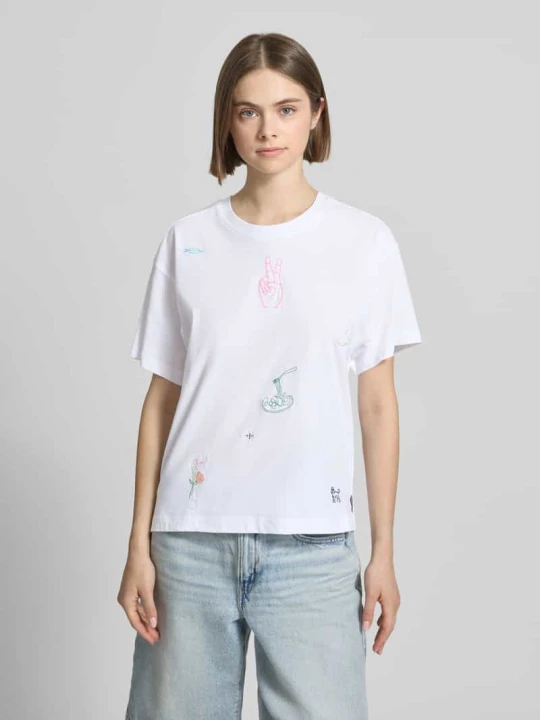 Zdjęcie produktu krój regular fit t-shirt z czystej bawełny model 'EMMINA' Only Złamany biały