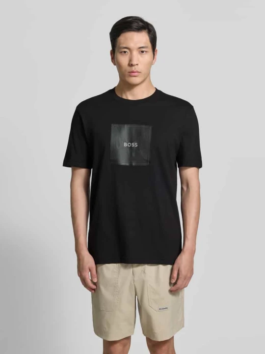 Zdjęcie produktu krój regular fit t-shirt z nadrukiem z logo Boss Czarny