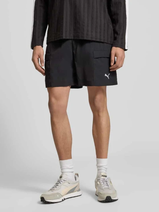 Zdjęcie produktu Krój relaxed fit Szorty z Wyhaftowane logo Puma Czarny
