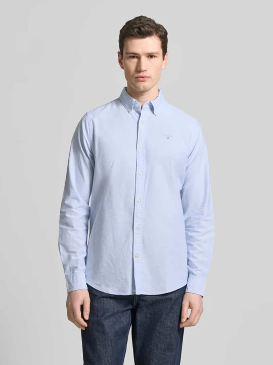 Zdjęcie produktu Krój tailored koszula casualowa z czystej bawełna model 'STRIPED OXFORD' Barbour Jasnoniebieski