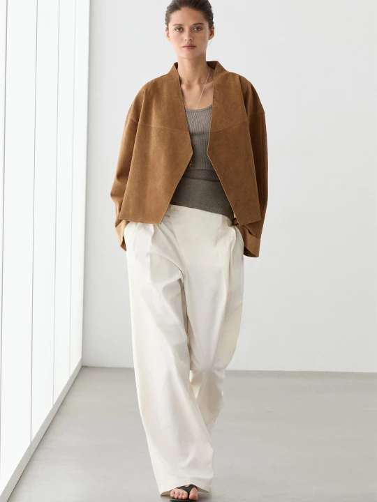 Zdjęcie produktu Krótka Kurtka Kopertowa Z Zamszowej Skóry - Żółty Musztardowy - Massimo Dutti - Female