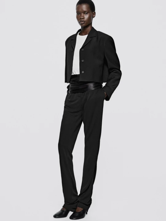 Zdjęcie produktu Krótka Marynarka Z Wełną − Limited Edition - Czarny - Massimo Dutti - Female