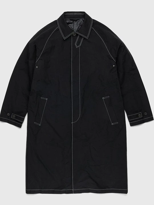Zdjęcie produktu Krótki płaszcz Highsnobiety czarny