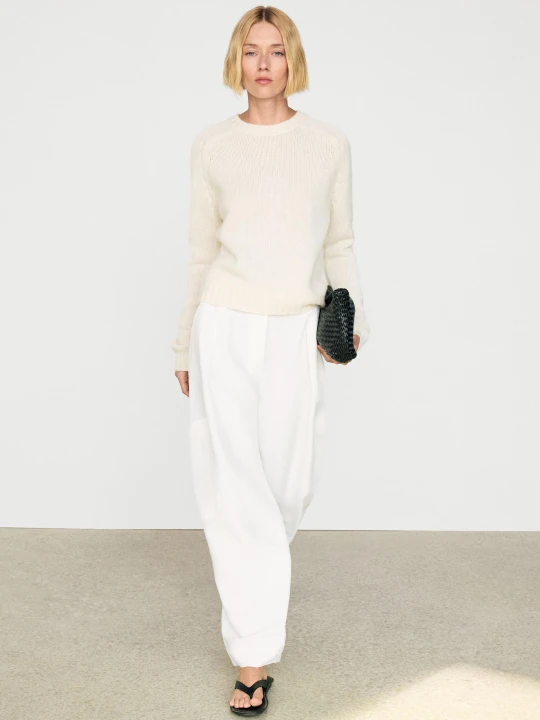 Zdjęcie produktu Krótki Sweter Ze 100% Kaszmiru - Waniliowy - Massimo Dutti - Female