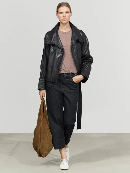 Zdjęcie produktu Krótki Trencz Z Golfem Ze Skóry - Czarny - Massimo Dutti - Female