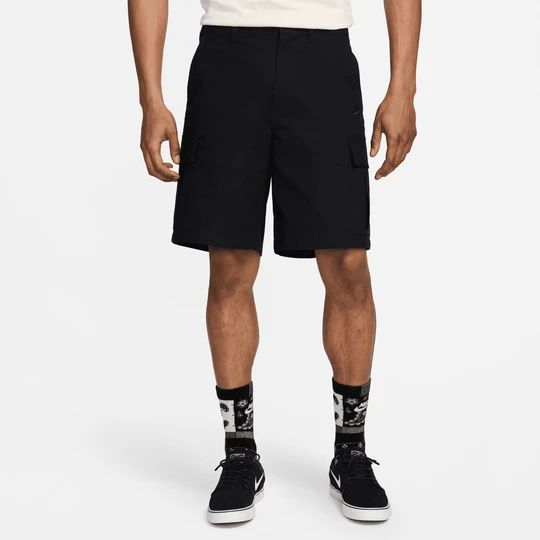 Zdjęcie produktu Krótkie męskie bojówki z tkaniny Nike Club - Czerń