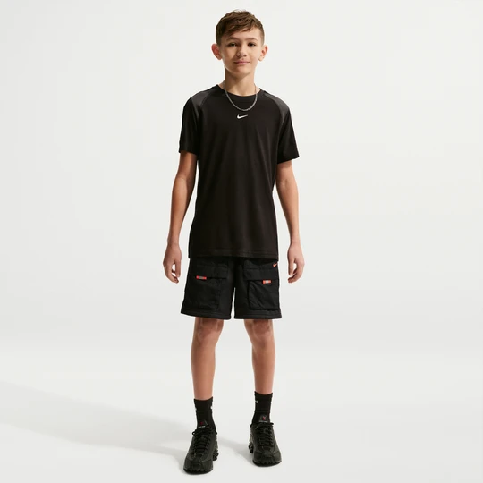 Zdjęcie produktu Krótkie spodenki dla dużych dzieci Nike City Utility - Czerń
