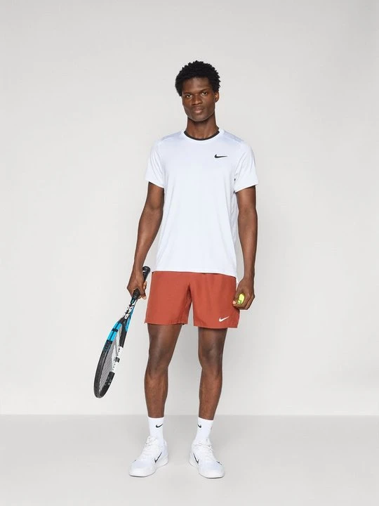 Zdjęcie produktu Krótkie spodenki sportowe Nike bordowy