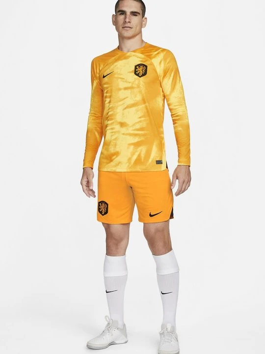 Zdjęcie produktu Krótkie spodenki sportowe Nike pomarańczowy