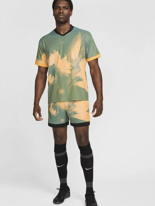 Zdjęcie produktu Krótkie spodenki sportowe Nike petrol