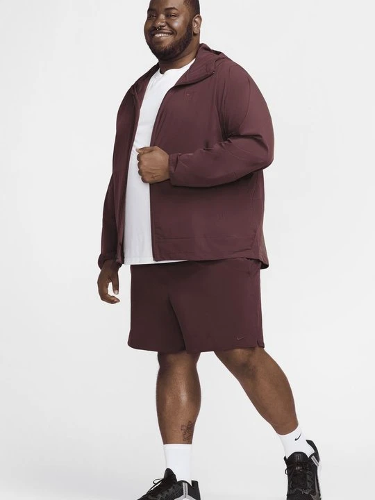 Zdjęcie produktu Krótkie spodenki sportowe Nike ciemnoczerwony