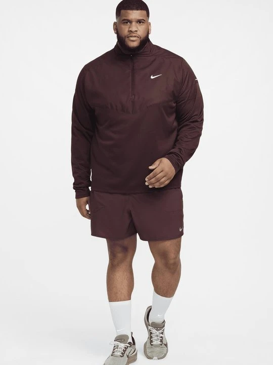 Zdjęcie produktu Krótkie spodenki sportowe Nike ciemnoczerwony