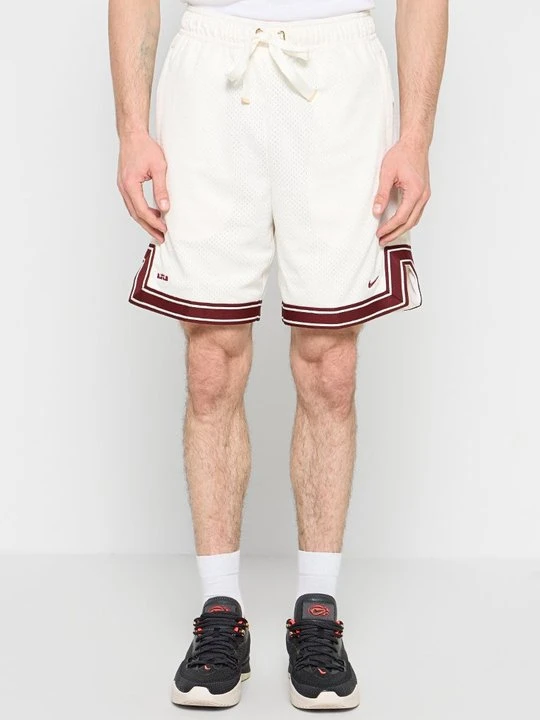 Zdjęcie produktu Krótkie spodenki sportowe Nike