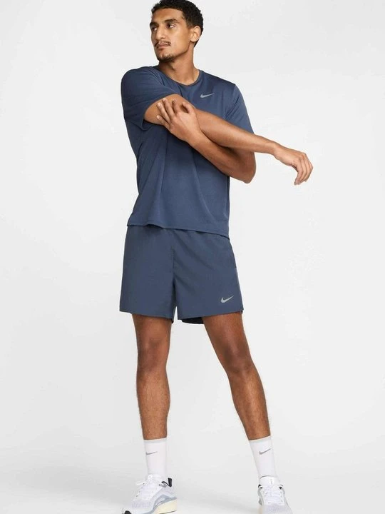 Zdjęcie produktu Krótkie spodenki sportowe Nike granatowy
