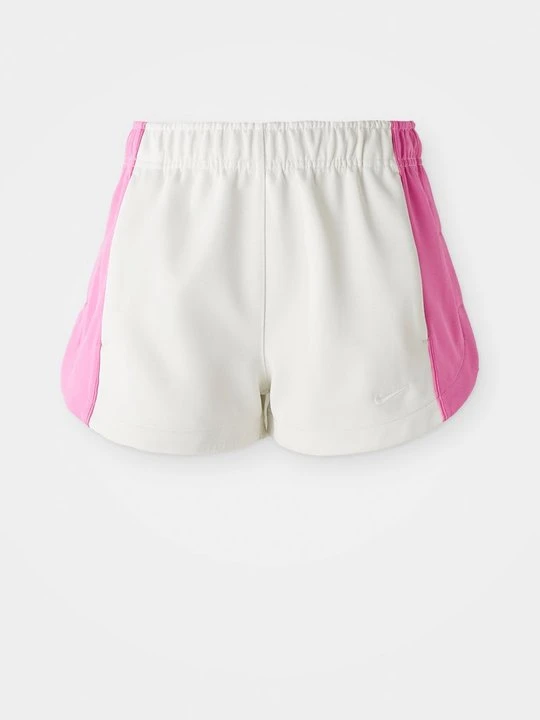 Zdjęcie produktu Krótkie spodenki sportowe Nike mleczny