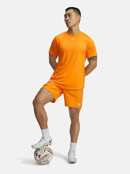 Zdjęcie produktu Krótkie spodenki sportowe Under Armour pomarańczowy