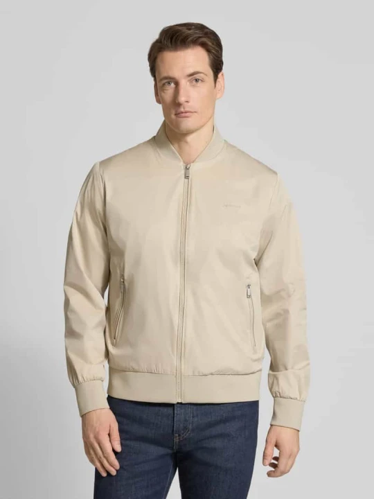 Zdjęcie produktu Kurtka bomberka z kieszeniami na zamek model 'MATTE' Calvin Klein Piaskowy