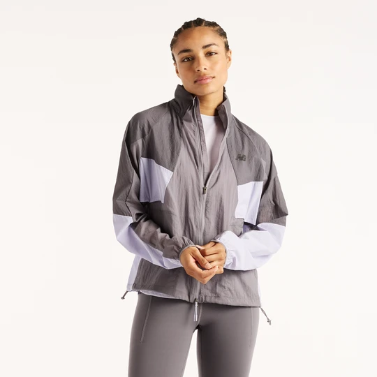Zdjęcie produktu Kurtka damska New Balance WJ62G9ZUAA9 – szara